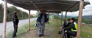 Mientras nos esperaban, los que llevaban la delantera encontraron este simpático y agradable cambuche